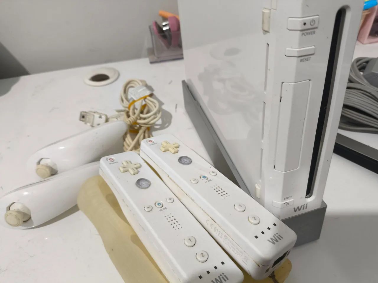 Nintendo Wii Desbloqueado 1°Dono COMPLETO - Foto 3