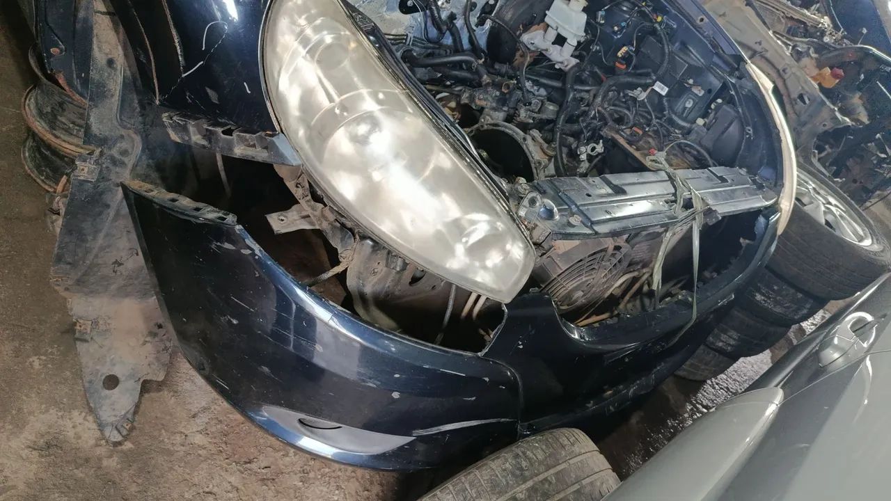 Farol JAC J3 