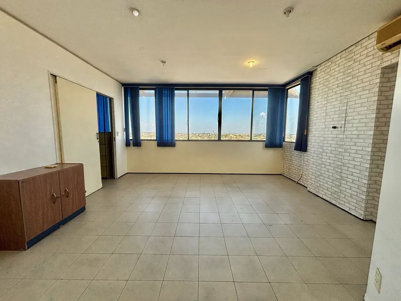 SALA COMERCIAL 50m2 (de canto) Edifício Atrium - Aleixo - Em frente a SEFAZ E FÓRUM - Foto 4