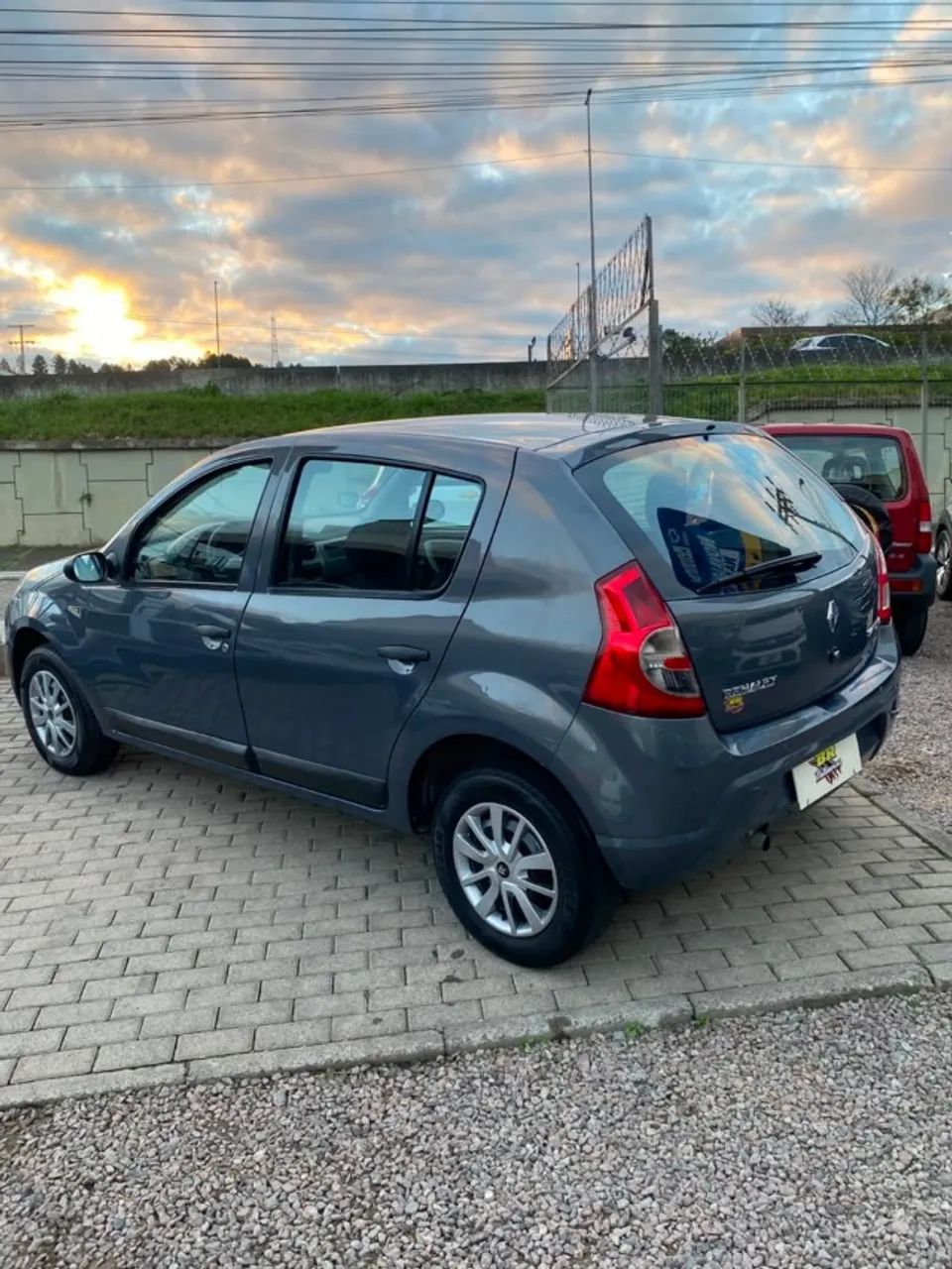 Renault Sandero Expression Hi-flex 1.6 8V 5P 2008 - Foto 2