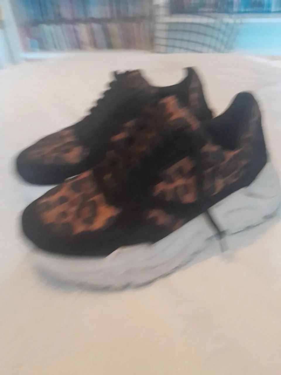 tenis zara onça 38  - Foto 5