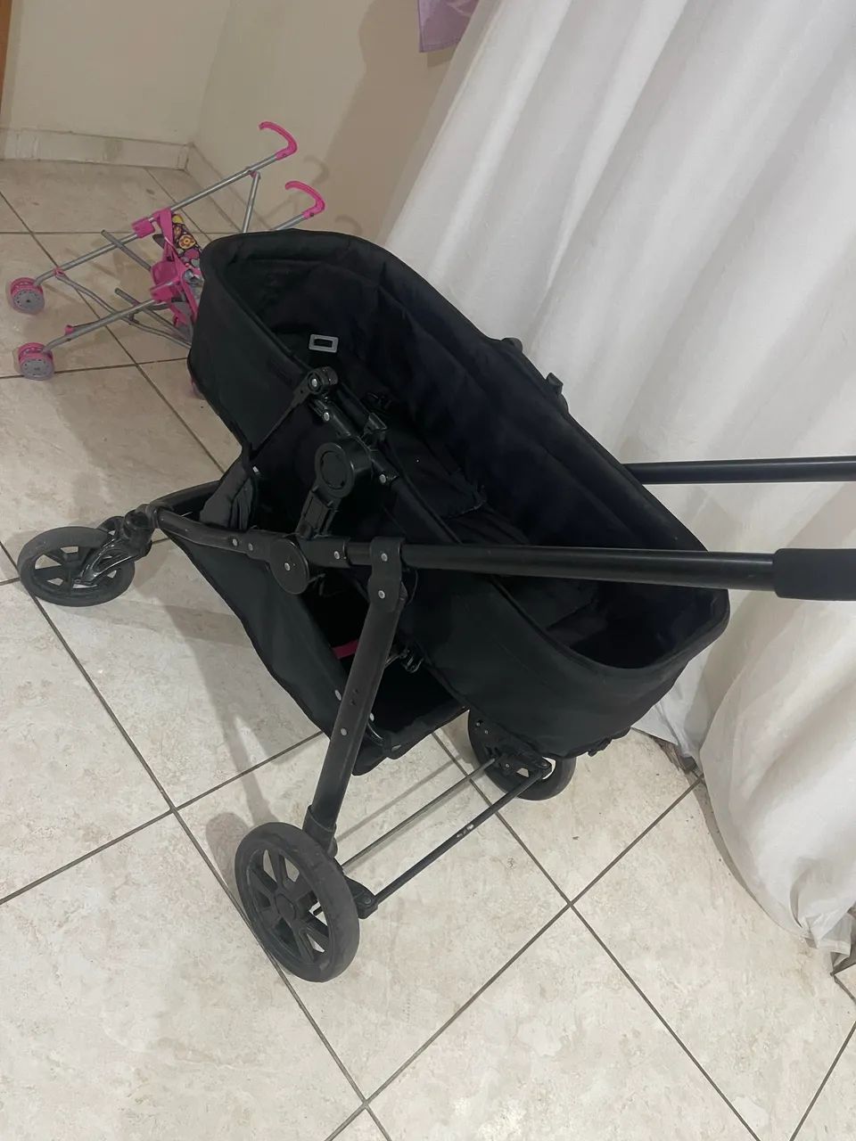 Vendo carrinho de bebê Moisés  - Foto 2