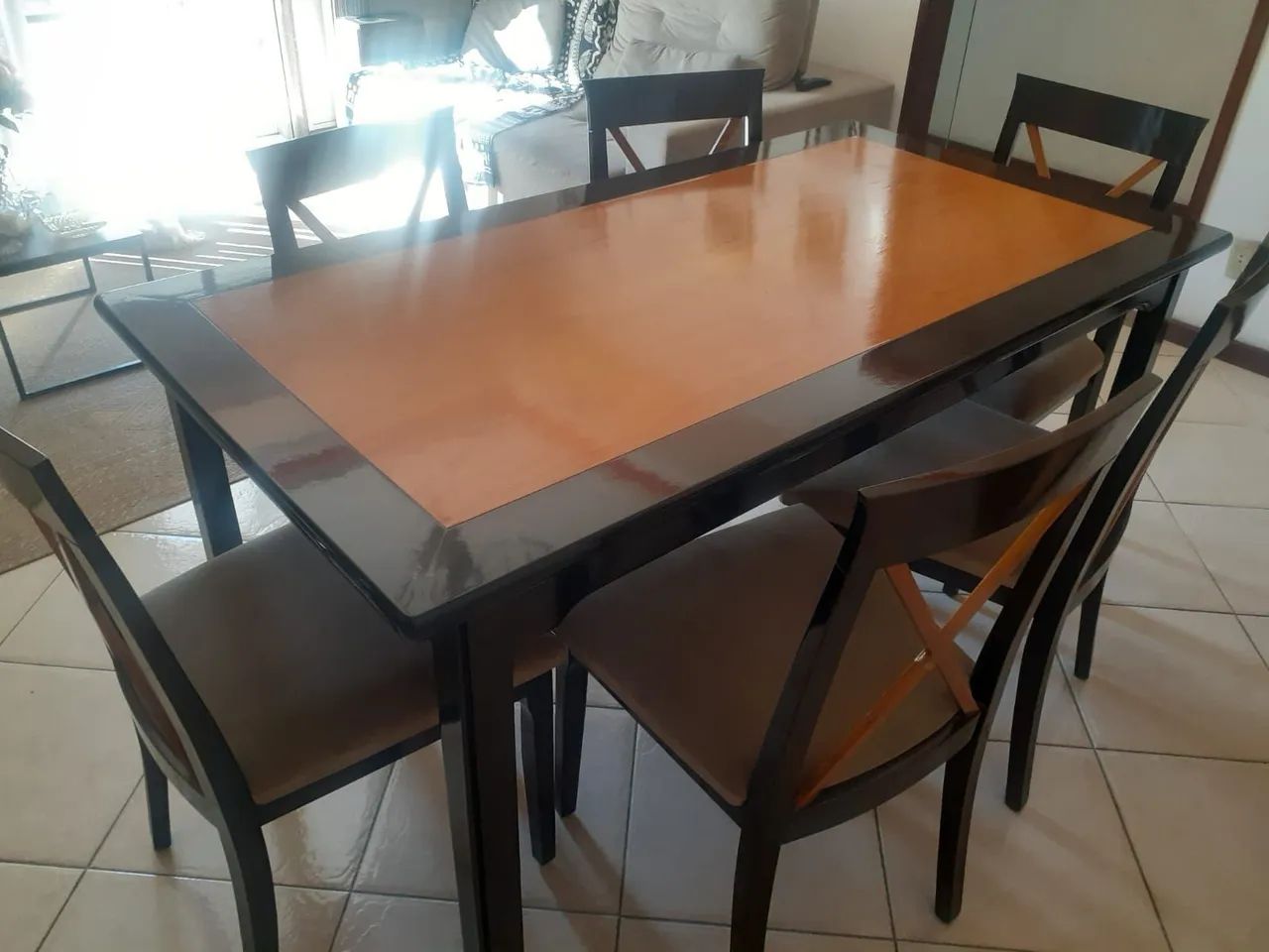 Mesa de jantar com 6 cadeiras - Foto 2
