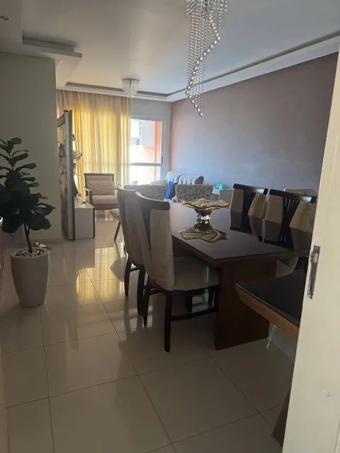 Apartamento em condomínio todo mobiliado pronto para morar  - Foto 2