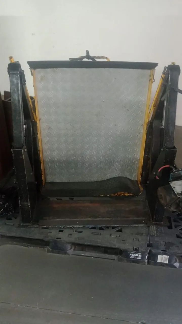 Elevador para Ônibus e Van 