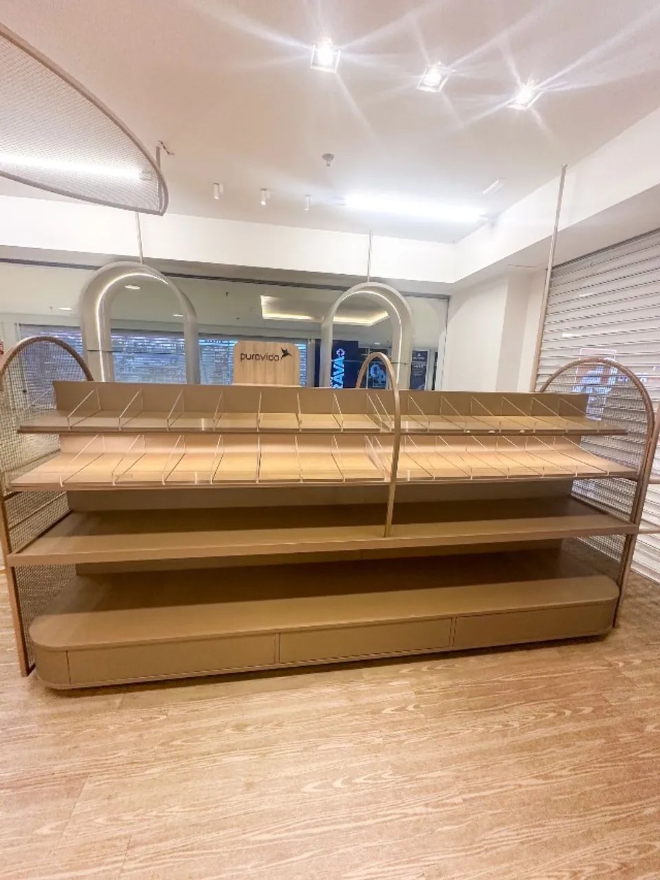 Ilha comercial expositora 100% MDF - Foto 3