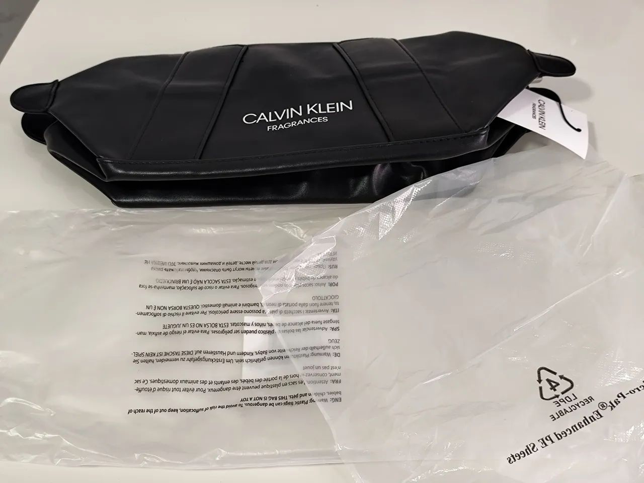 Necessaire Calvin Klein Fragrances Original (Nova) - Foto 3