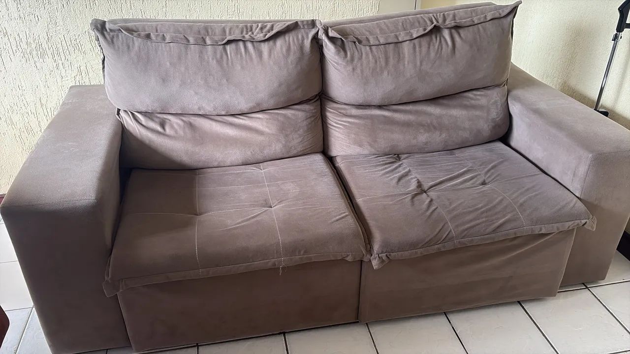 Sofá 3 lugares 463752737136977920