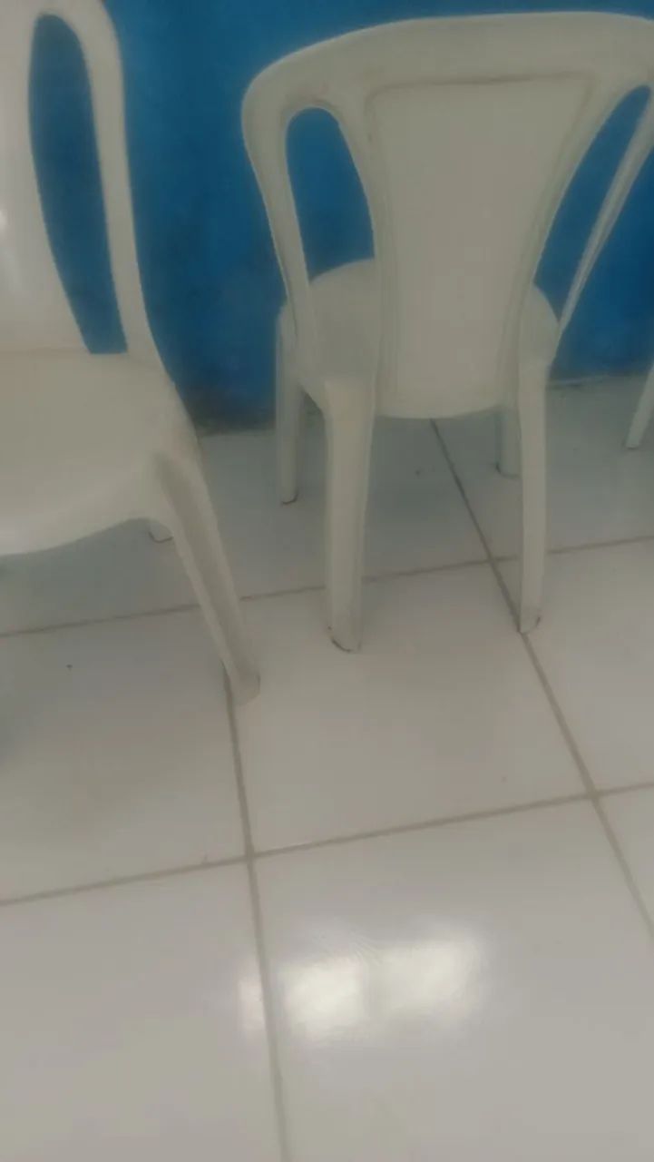 Cadeiras semi novas