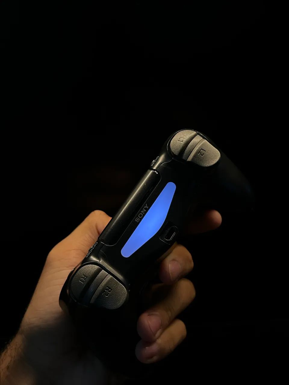 Controle PS4 DualShock 4 Original Preto - Foto 4