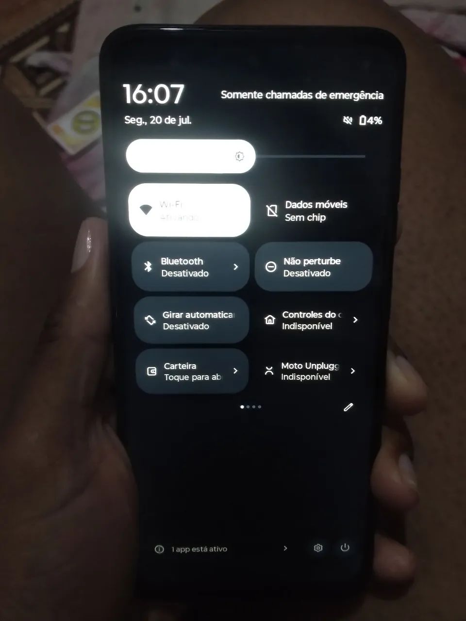 Célula moto g 34 com defeito 
