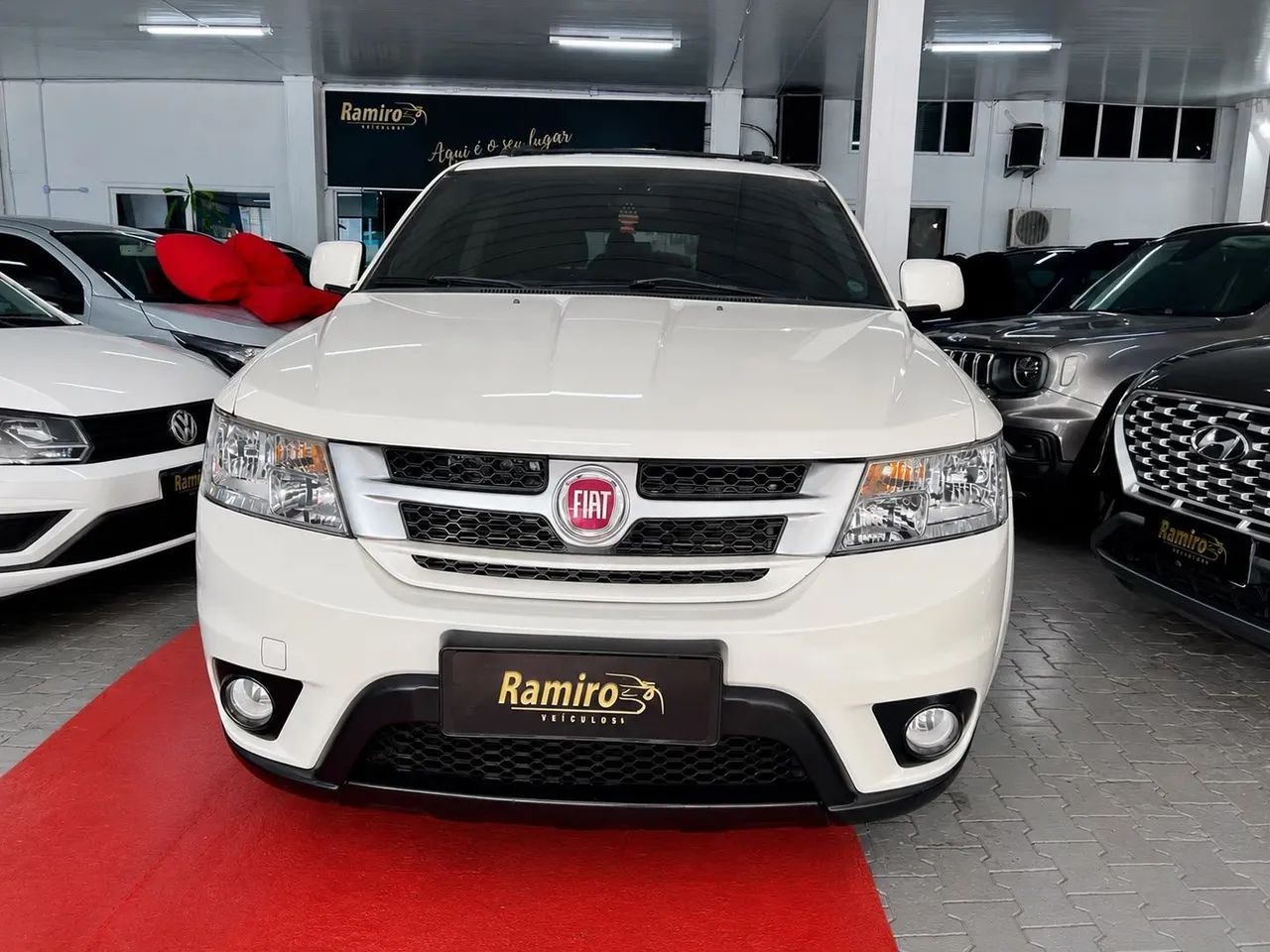 Fiat Freemont 2.4 16V 5P Aut. 2014 - Foto 2