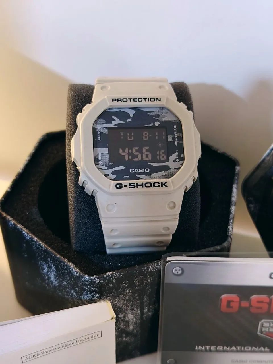 Relógio G-shock Dw-5600ca-8dr Original - Foto 2
