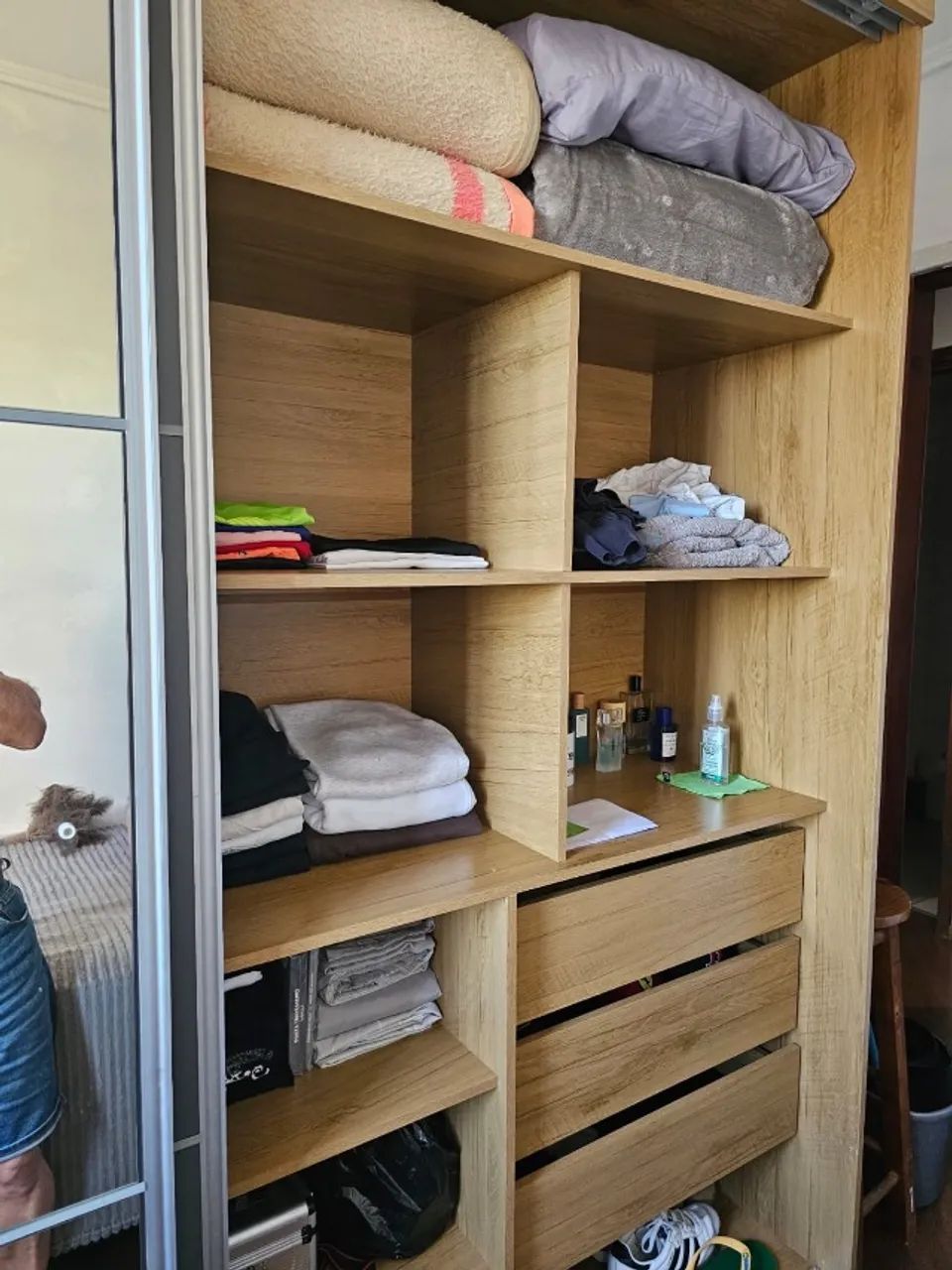 GUARADA ROUPA-COM PORTA DE CORRER - Foto 4