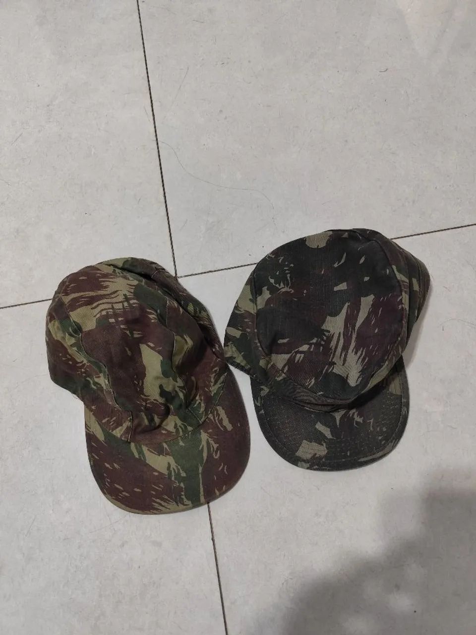 Bonés camuflado 