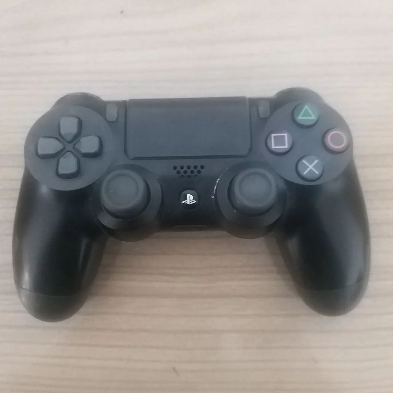 Controle PS4 USADO