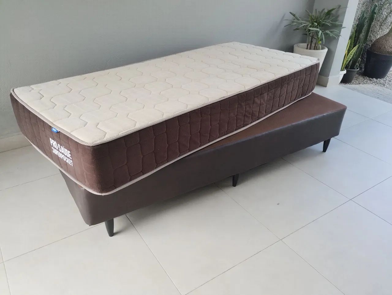 Cama box solteiro base e colchão box entrego ler anúncio  - Foto 5