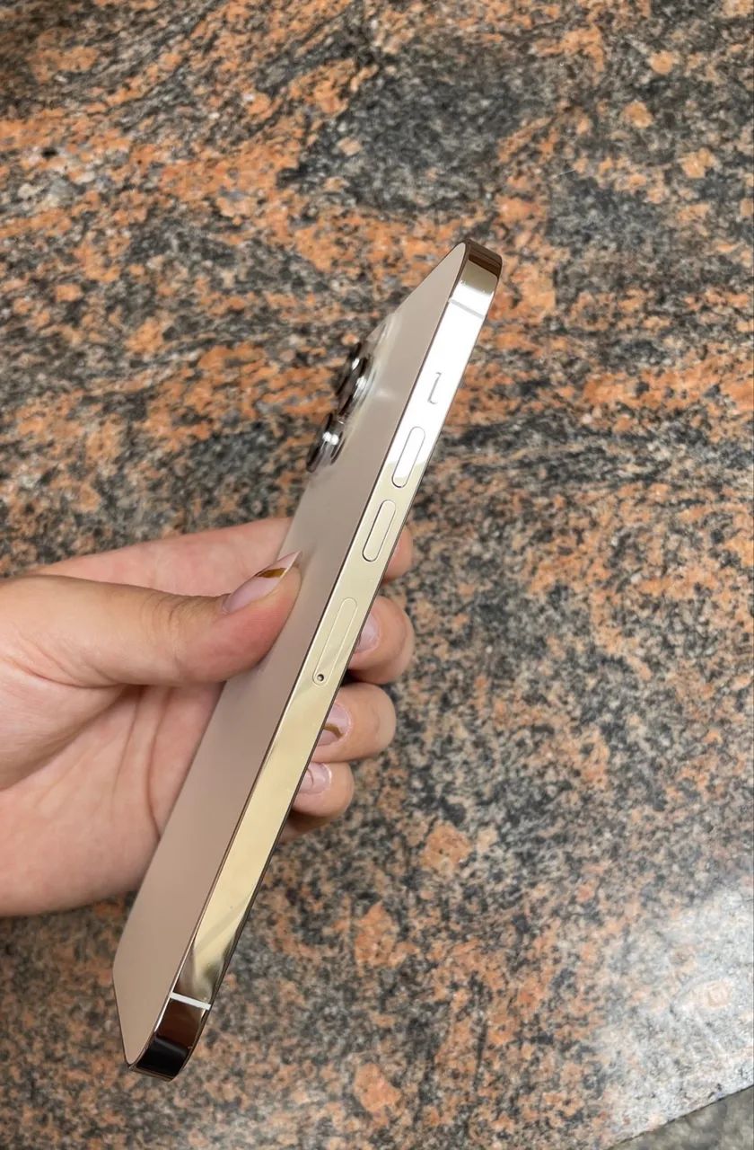 iPhone 12 Pro Max 512GB Muito Conservado - Celulares e Smartphones
