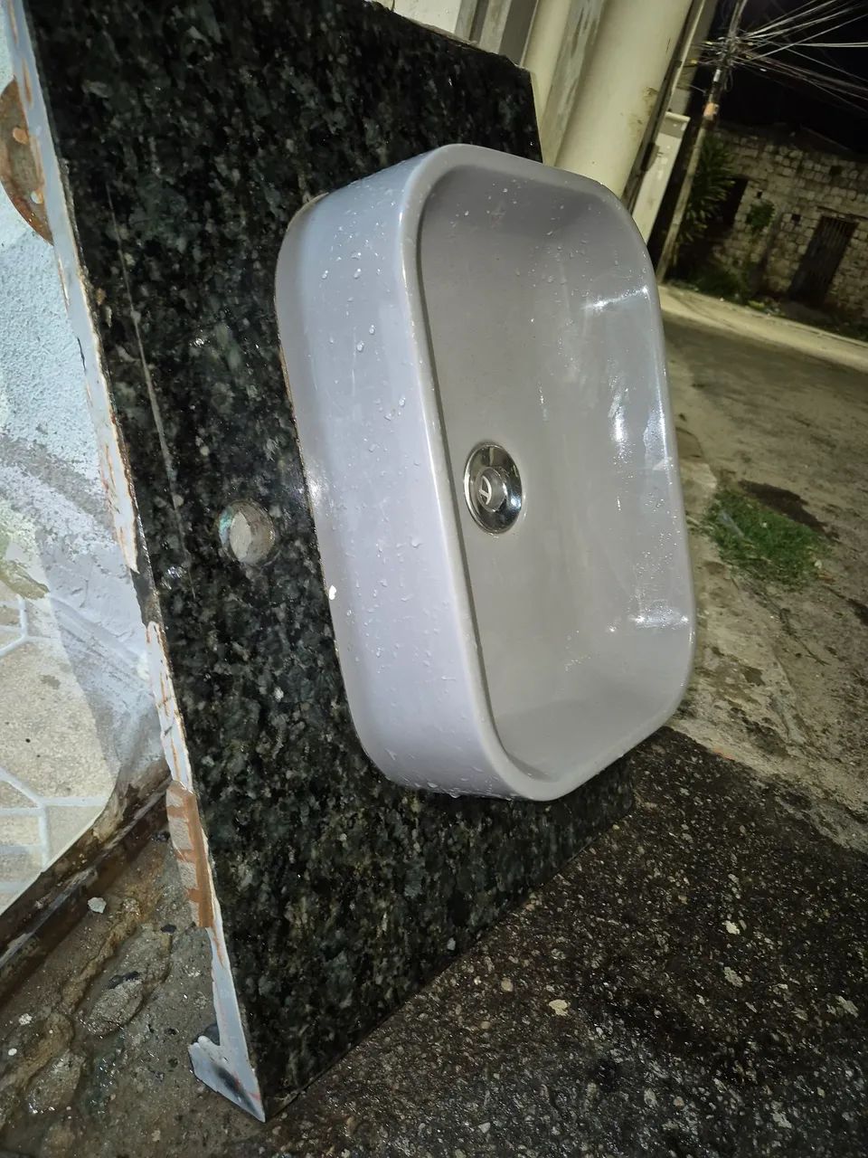 Vendo Pia de mármore 65163264586371120