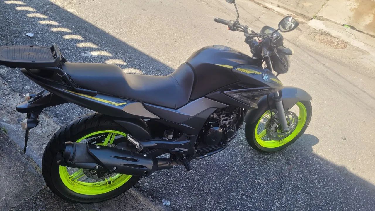 Fazer 250 Blueflex  2016 - Foto 3