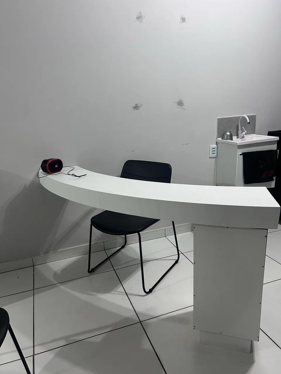 Mesa de manicure diferenciada 
