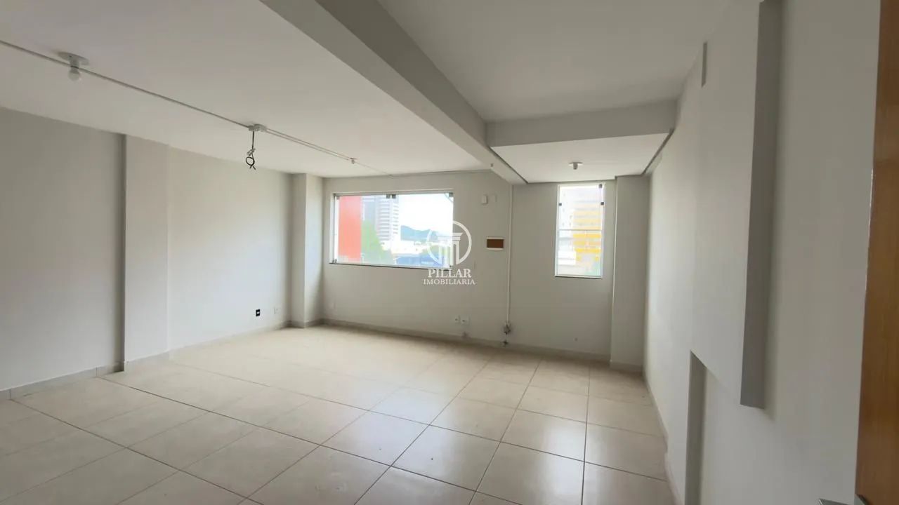 PRÉDIO COMERCIAL PARA LOCAÇÃO NO CENTRO  MONTES CLAROS/MG - Foto 3