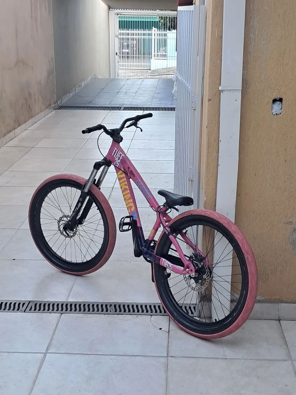 Bicicleta viking aro 26 - Foto 2