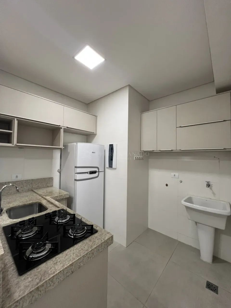 Apartamento Semimobiliado - Novo Centro - Foto 3