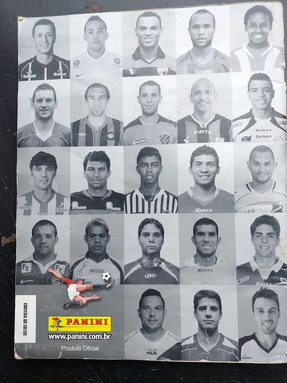 Álbum de figurinhas brasileiro 2012 - Foto 2