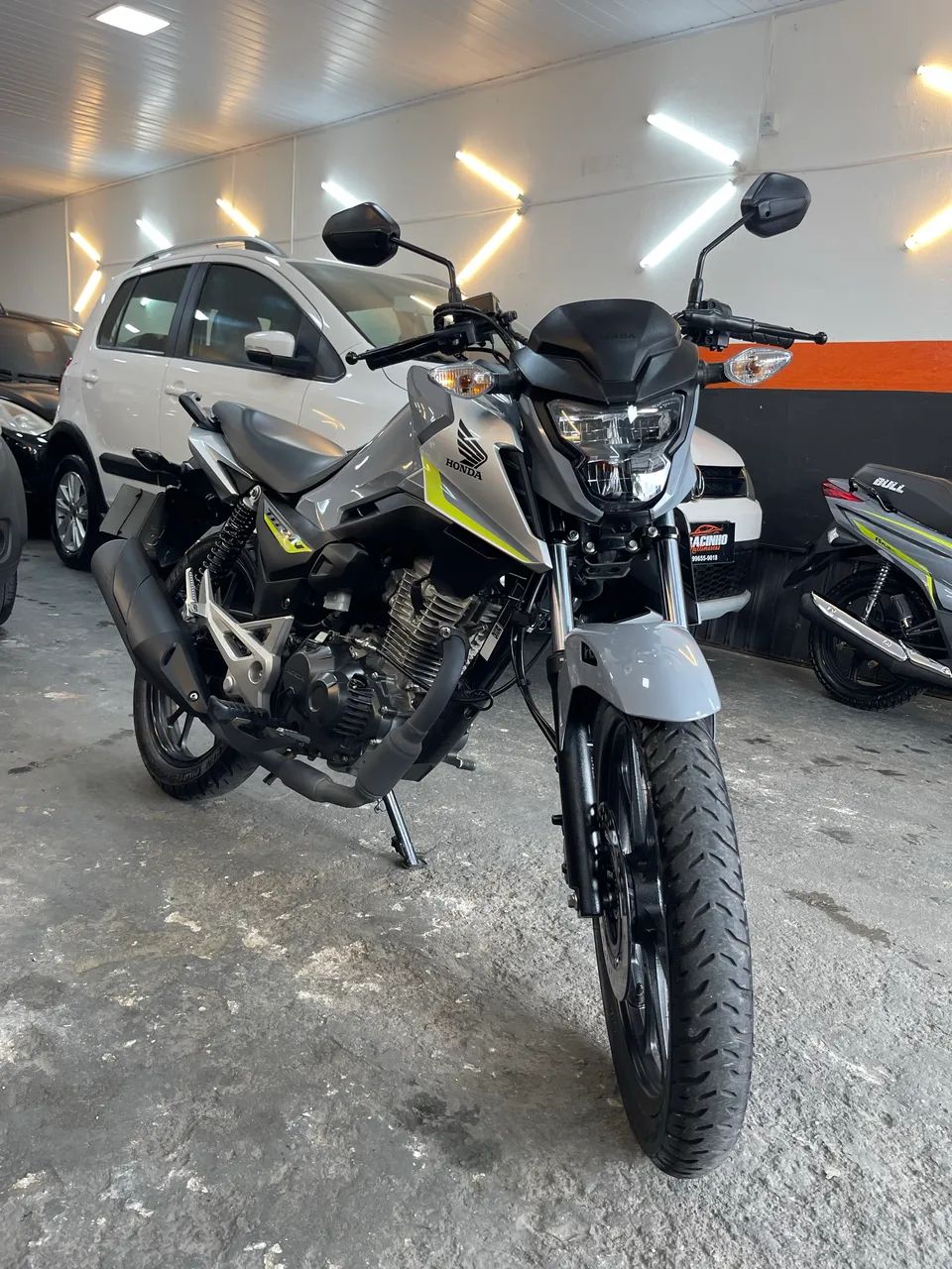 Titan 160 com abs 