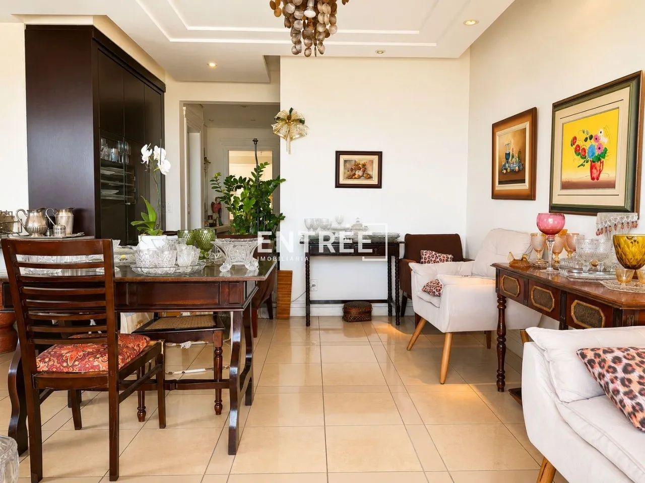 Apartamento 2 Quartos (sendo 1 Suíte) e 2 Vagas livres - Centro - Foto 5