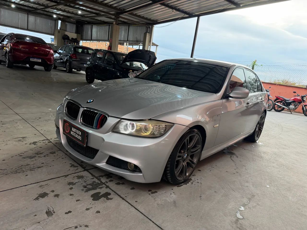 BMW 318I 318iA 2.0 16V 136cv 5p 2012