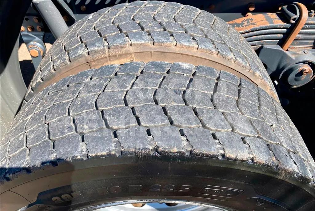 IVECO HI WAY 800S56TZ 6X4, 16/17 - Foto 12