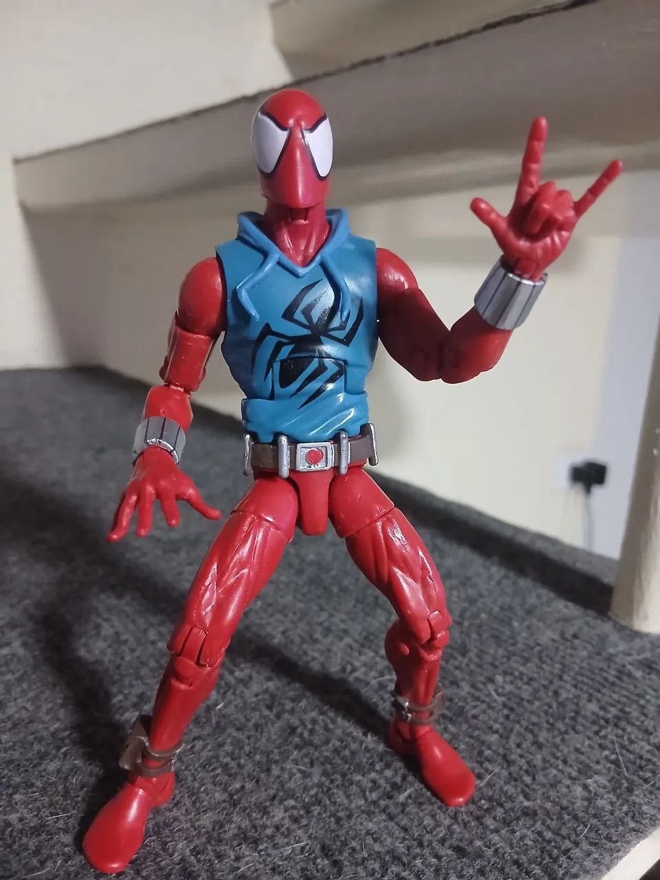 Aranha Escarlate Spider Scarlet Marvel Legends Wave Rhino