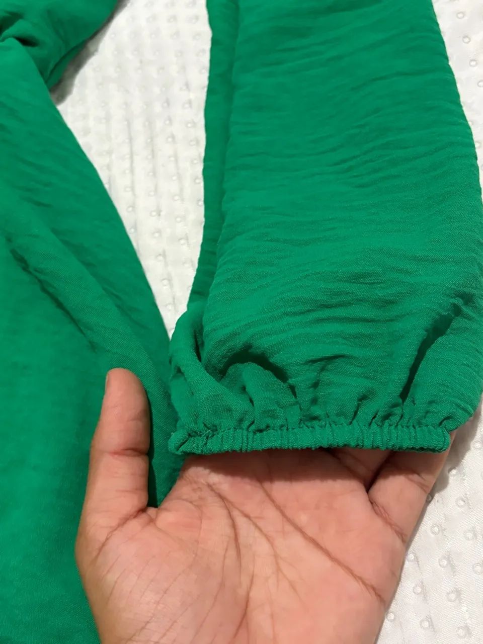 Macaquinho verde com detalhe no busto ? - Foto 3