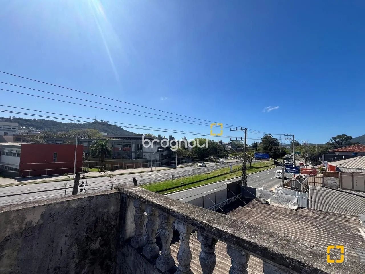 Prédio comercial e residencial à venda em frente a UFSC - Foto 3