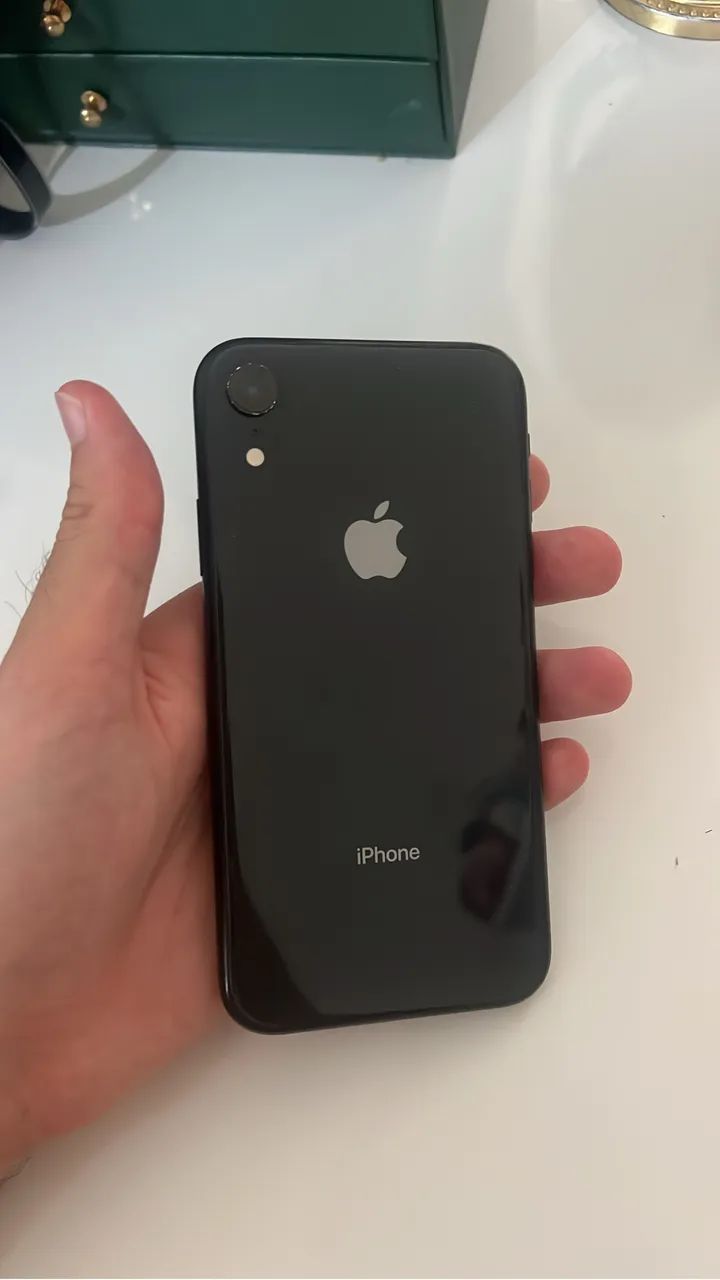 IPHONE XR PRETO
