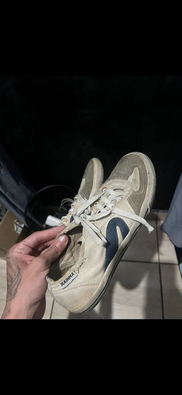 Tênis Rainha futsal barato pra hoje