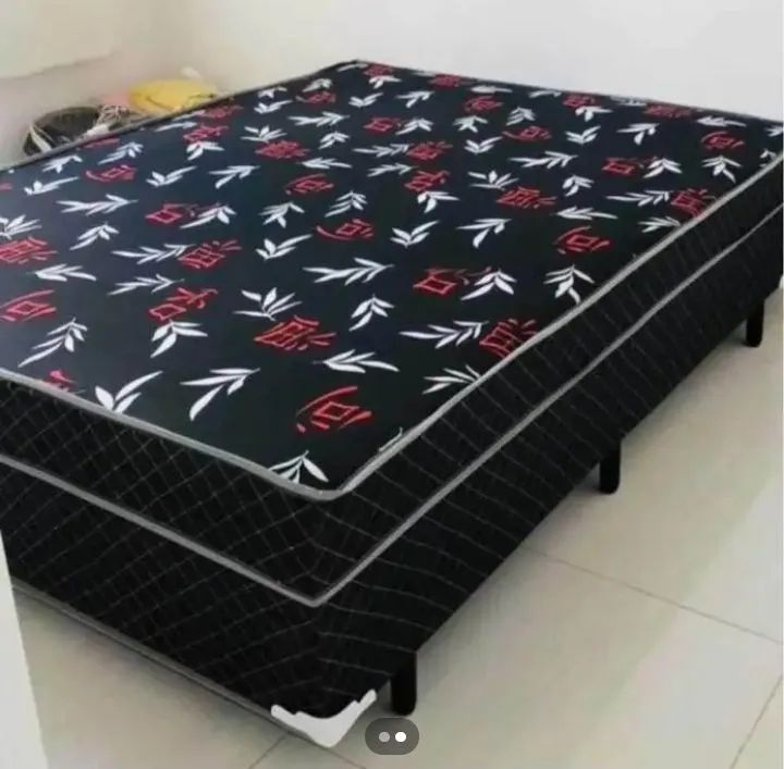 Cama Box Casal de Espuma Nova