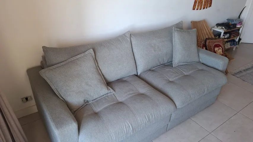Sofá Cama Beirute na cor cinza - 2,1 metros - Em ótimo estado - Foto 4