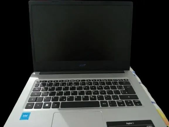 Notebook Acer Aspire 3 - Foto 4