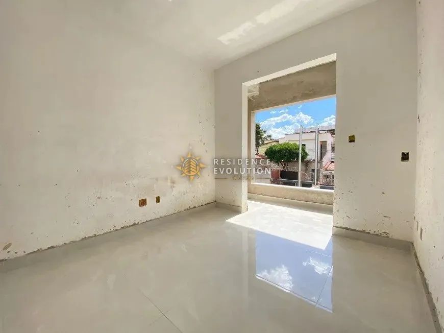 Casa com 2 Quartos e 3 banheiros à Venda - Foto 3