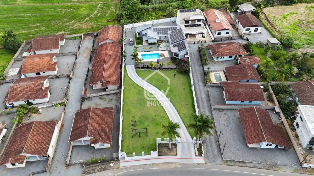 Casa com 259m² em Massaranduba, SC