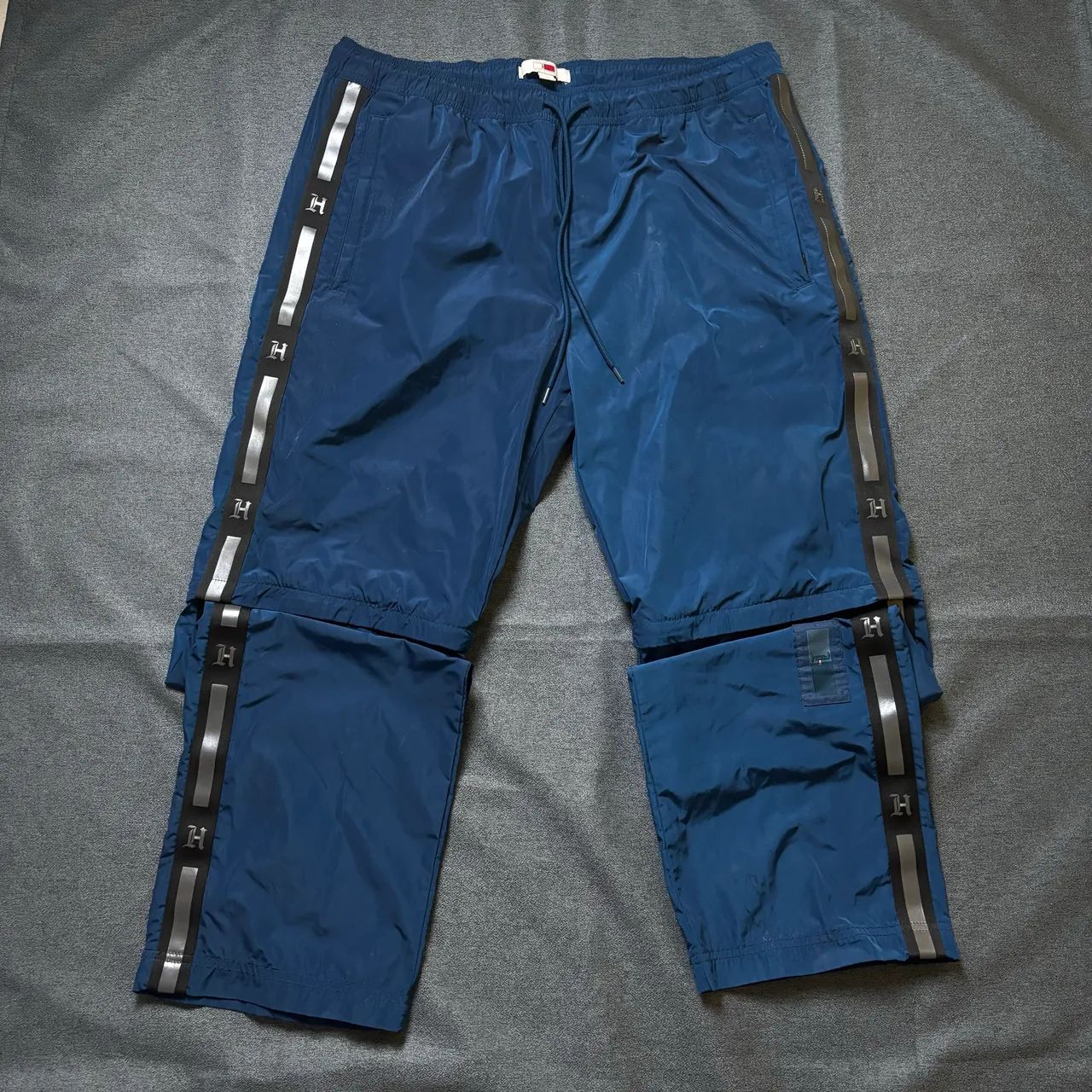 calca Tommy Hilfiger x Lewis Hamilton G