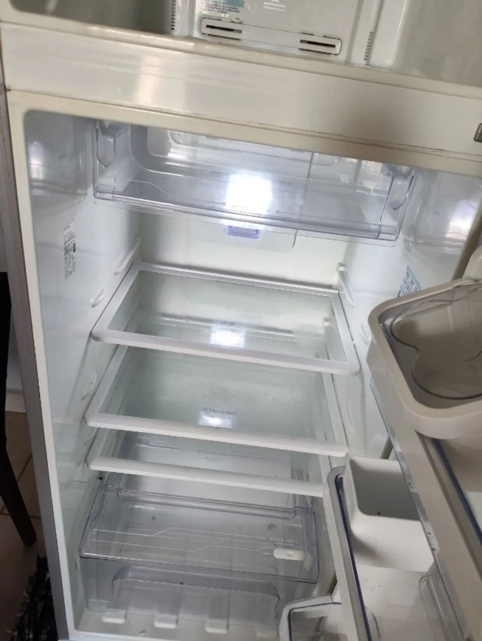 Geladeira Eletrolux 382L - Foto 4