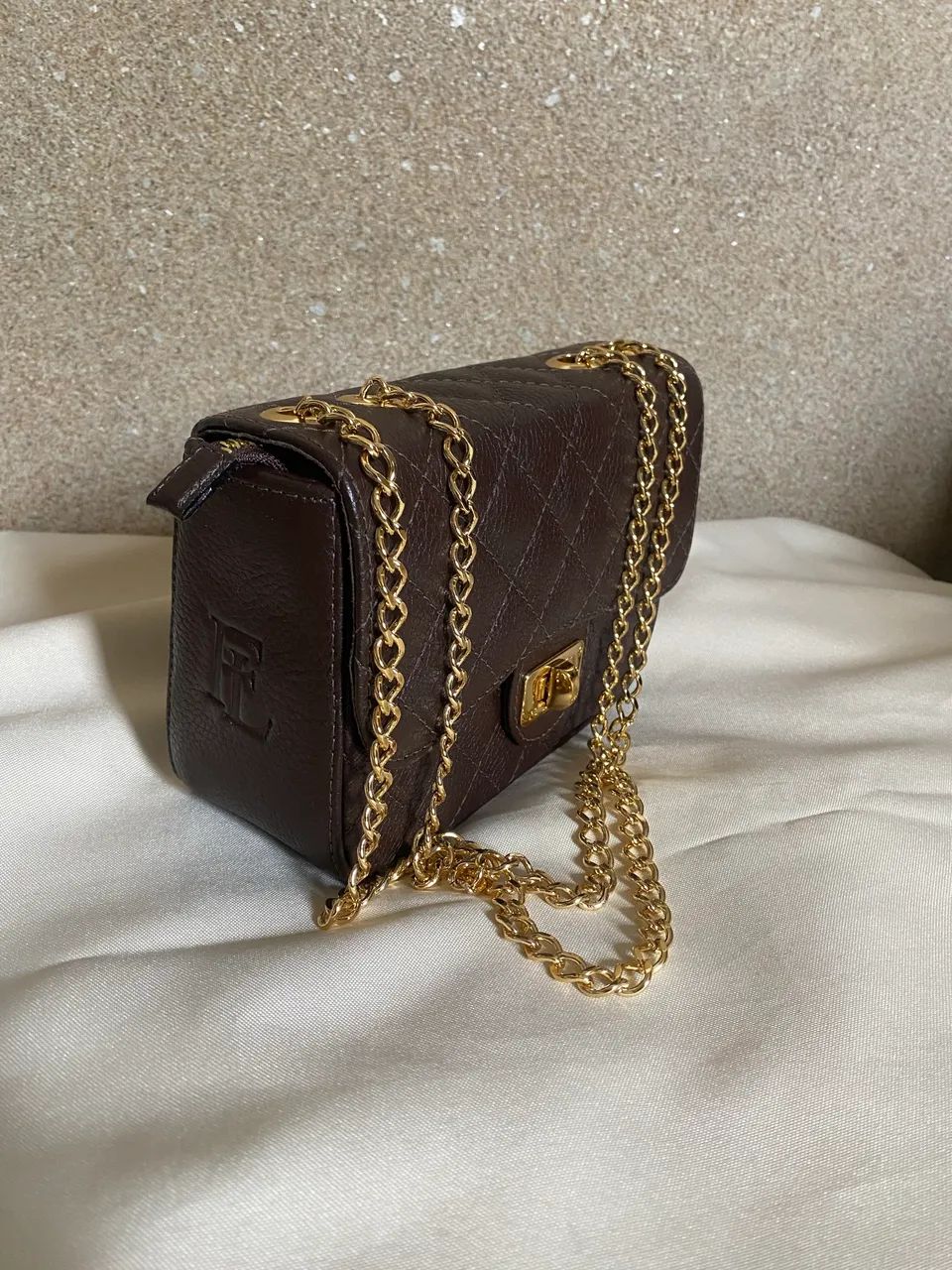 Bolsa em Couro Legítimo nova