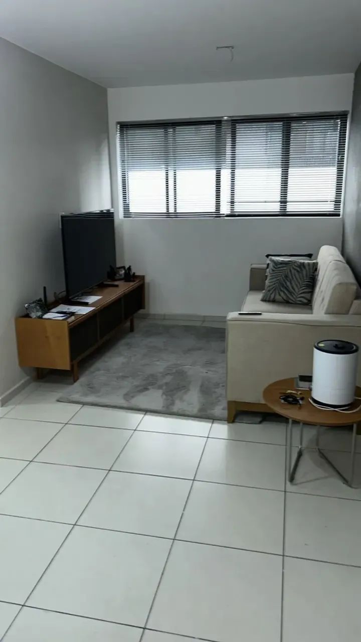 Vendo Apartamento de 2/4 no Edificio Ib Gatto no Farol - Foto 2