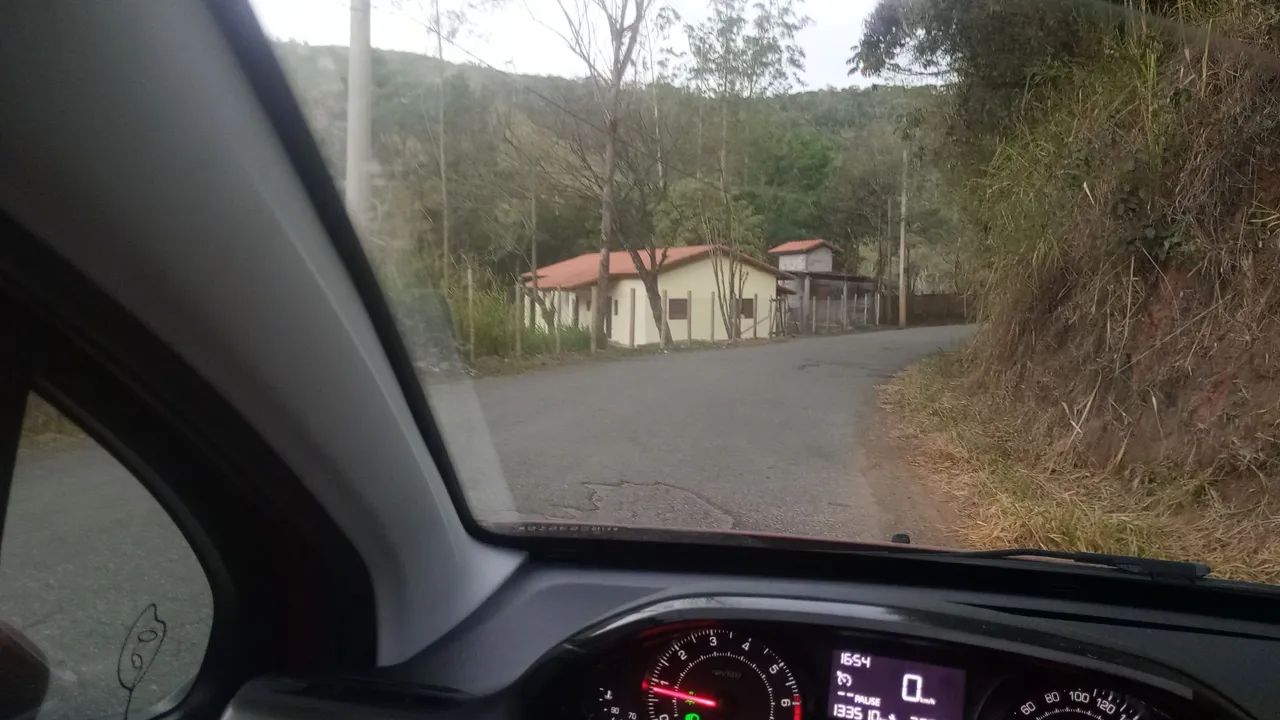 ALUGO CHÁCARA PRA MORADIA  EXCELENTE LOCAL  - Foto 3