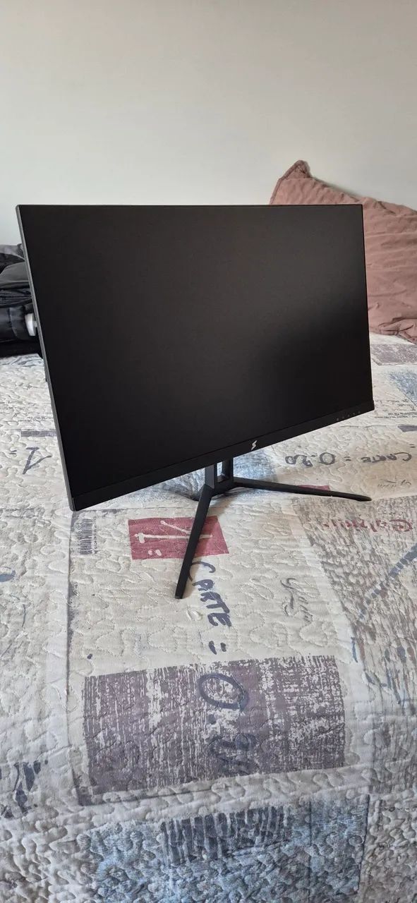Monitor superframe 100hz fullhd