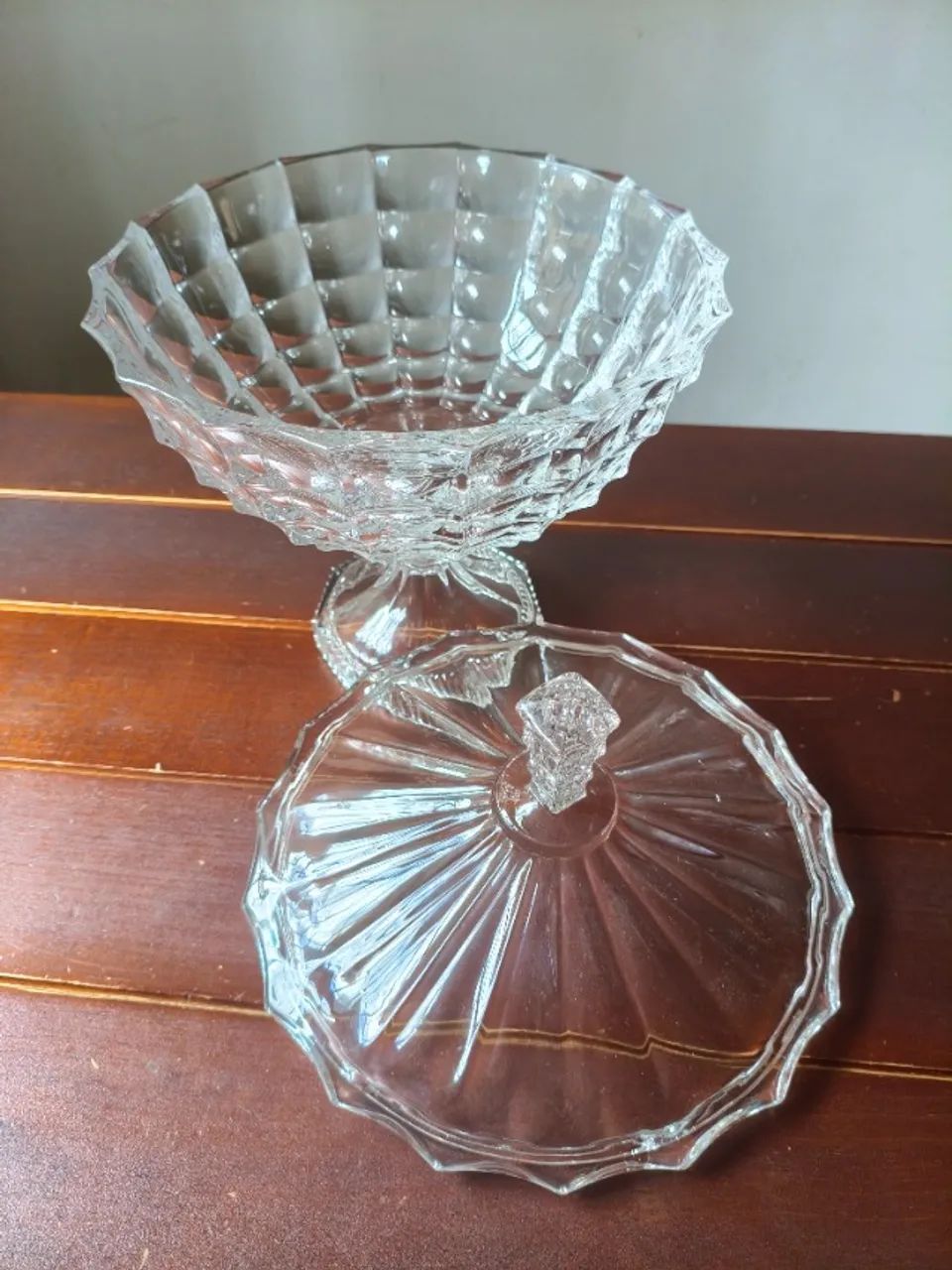 Bomboniere Grande de Vidro Lapidado - Foto 3